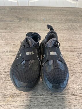 Nike flexrunner sneakers toddler boys size 10.5c